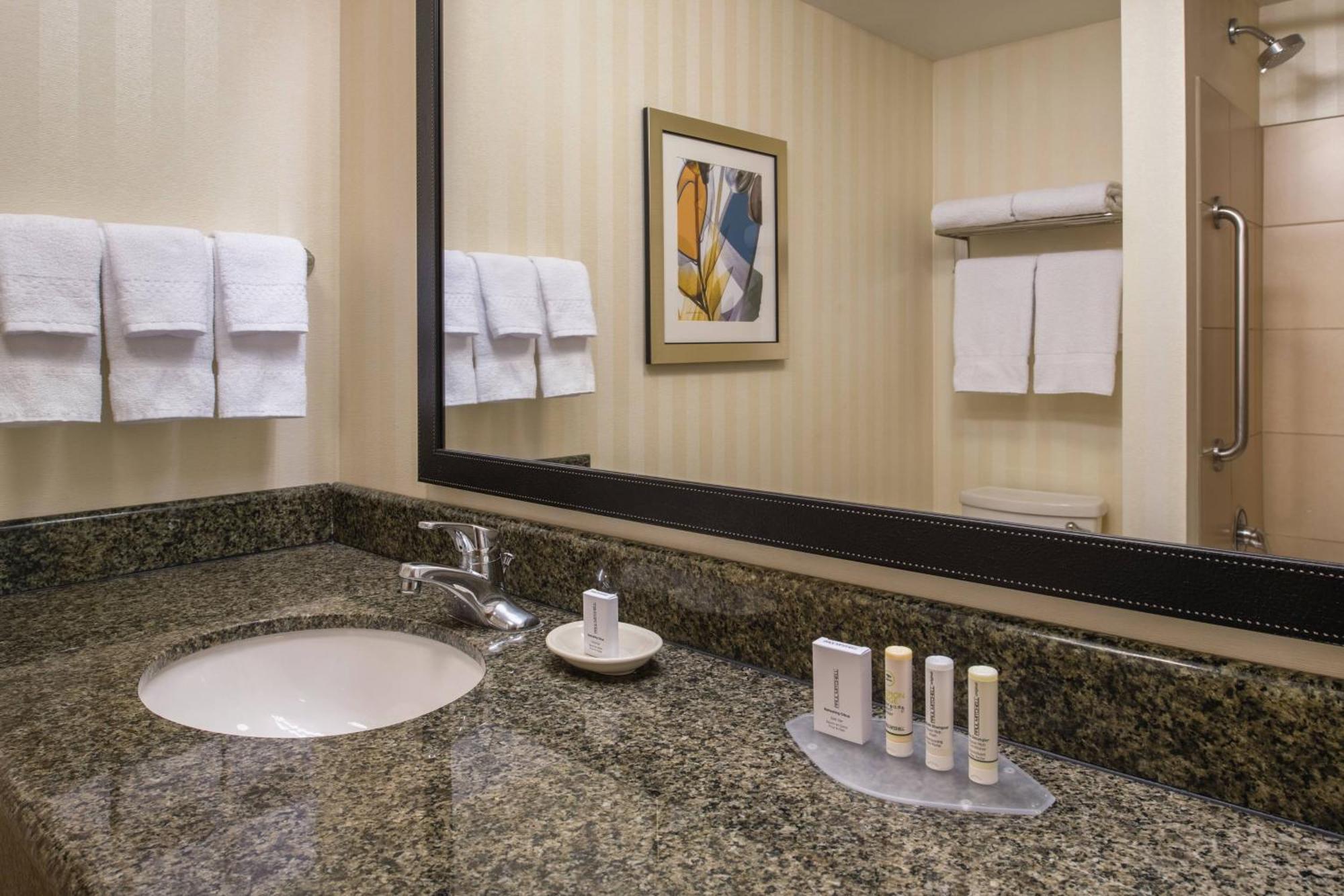 Fairfield Inn & Suites By Marriott Portland North Экстерьер фото